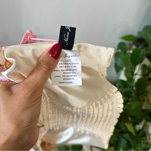 Nana Jacqueline Ariella Satin Set (Yellow) - Picture 11 of 12